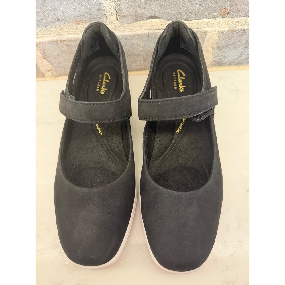 Clarks Artisan Lydell Size 7 Black Suede Nubuck Mary Jane Flats Contour Cushion - Picture 3 of 9